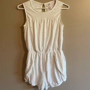 Xhilaration white eyelet romper with pockets